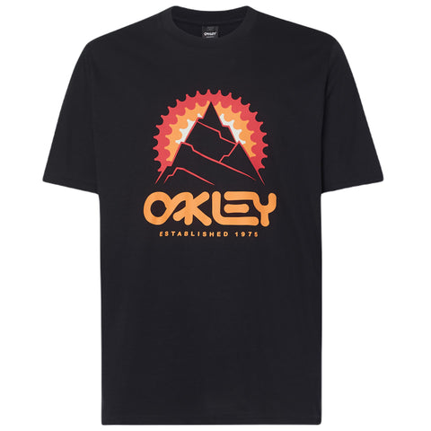 Camiseta / Playera Oakley Mountains Out B1B Tee Blackout FOA404435-02E