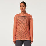 Camiseta / Playera Oakley WMNS Factory Pilot RC LS Jersey Soft Orange Mujer FOA500385-73K